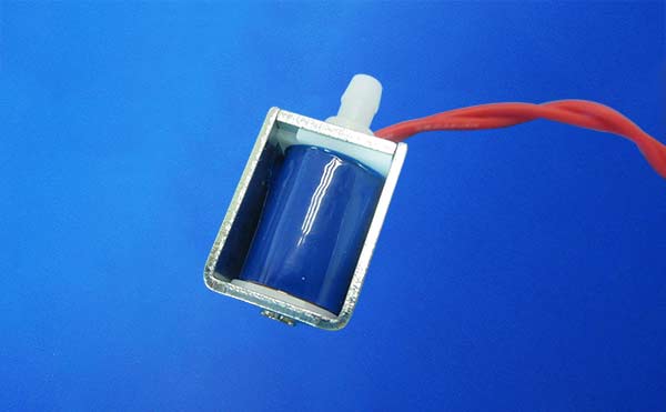 常閉電磁閥F2-6Z 常閉電磁閥F2-6Z